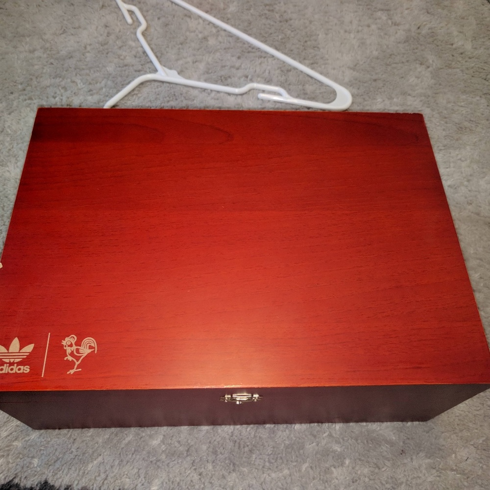 EQT Support 93/16 Chinese New Year - Picture 5 of 7